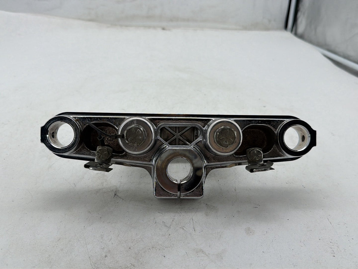2004 Harley Heritage Softail Classic OEM Front Fork Upper Triple Tree Bracket