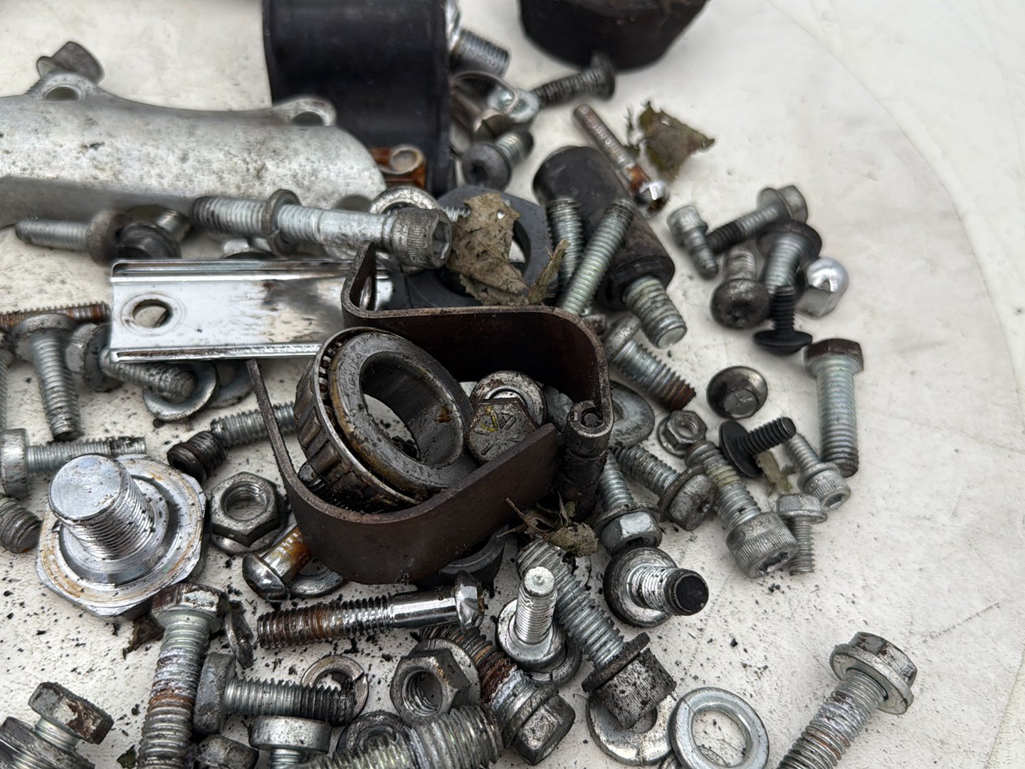 2011 Harley Street Glide Touring FLHX OEM Hardware Bolts Nuts & Brackets