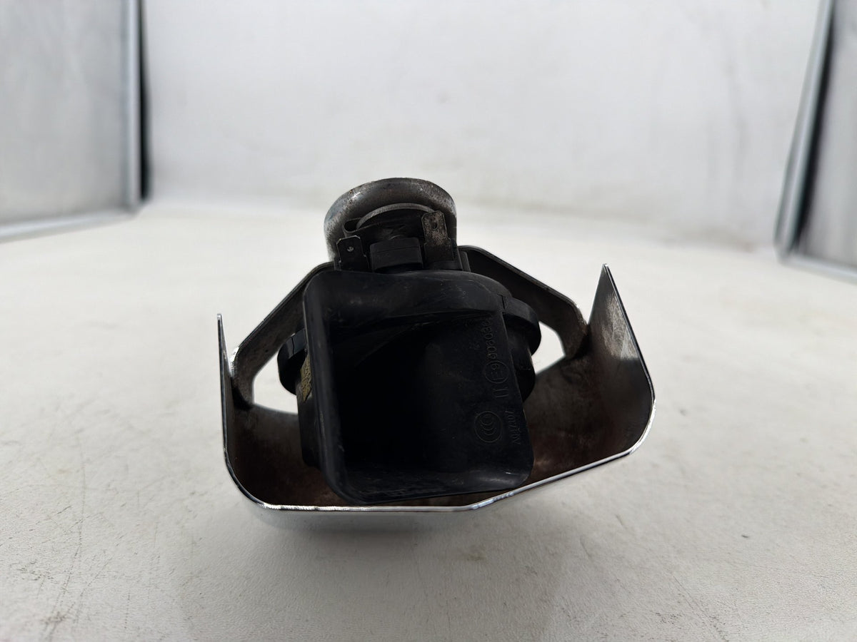 2016 Harley Road Glide Touring FLTRXS OEM Horn Signal Klaxon Chrome Cover