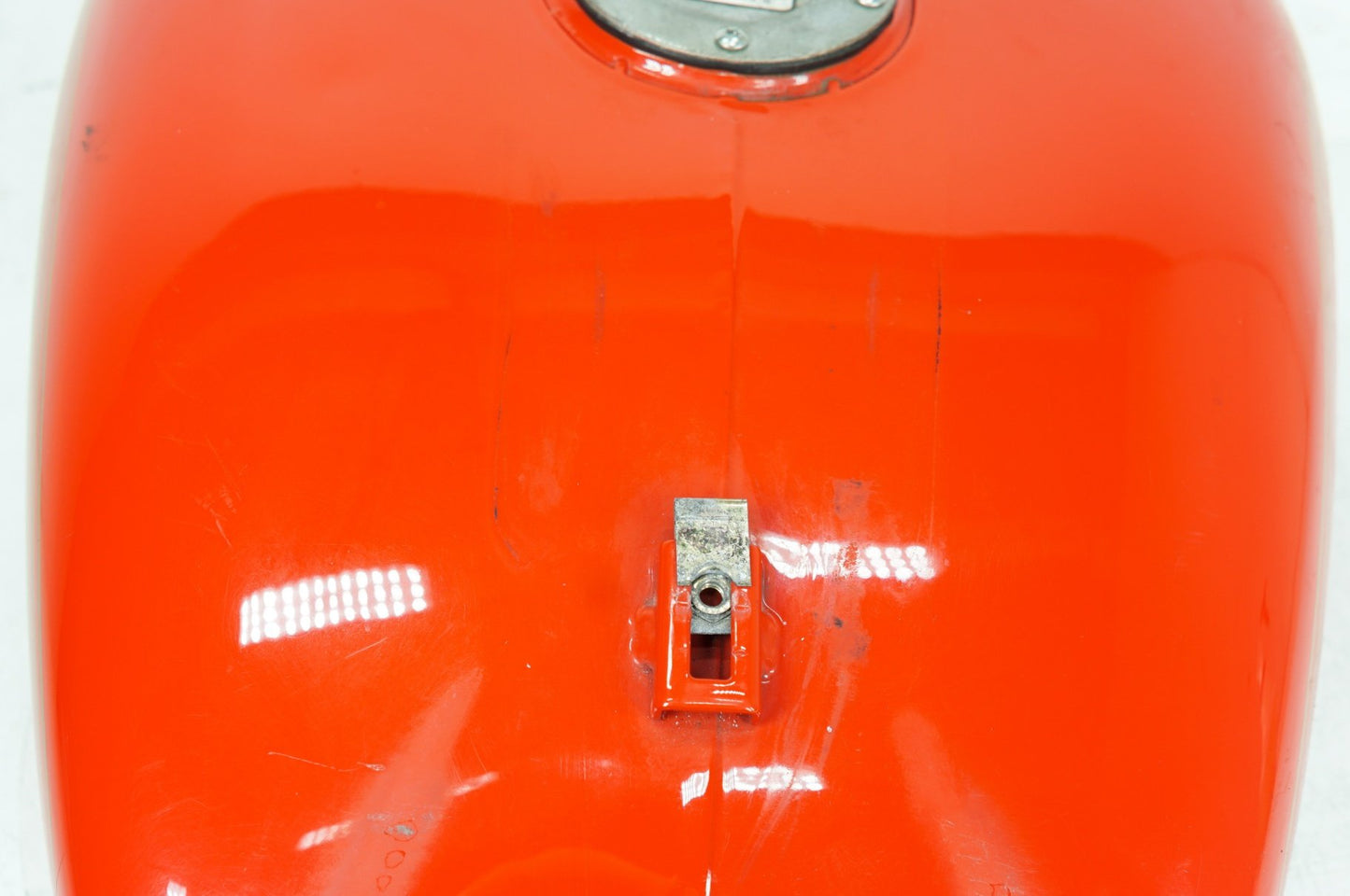 1999 - 2006 Harley-Davidson Touring Electra Glide Classic Fuel Gas Tank Gasoline Reservoir 61356-03