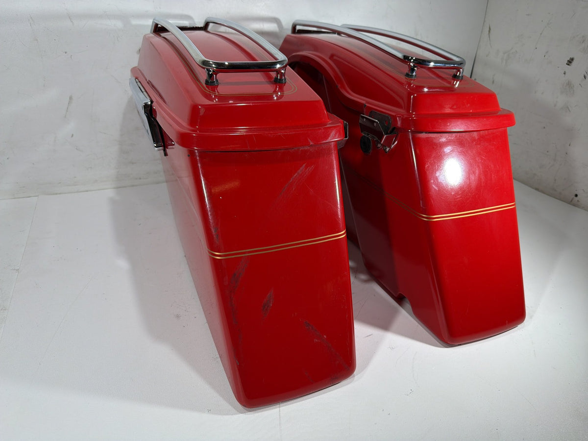 2004 Harley Electra Glide Touring Ultra OEM Left Right Saddlebags Luggage NOKey