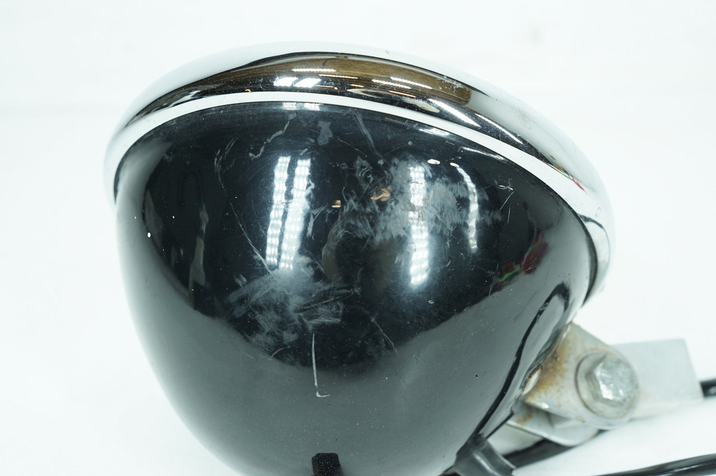 2000 - 2006 Harley-Davidson Dyna Street Bob Headlight Headlamp Head Lamp Light LED 69356-06