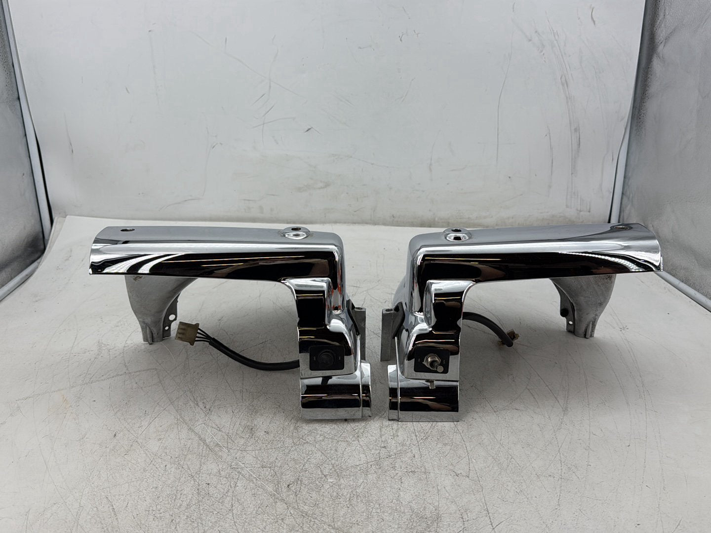1995 Harley Road King Touring FLHR OEM Left & Right Headlamp Nacelle Covers