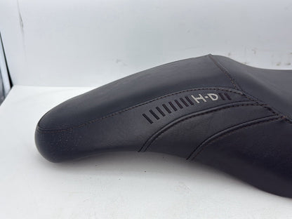 Harley-Davidson Misc  Passenger Rider Driver Seat Saddle 52000071