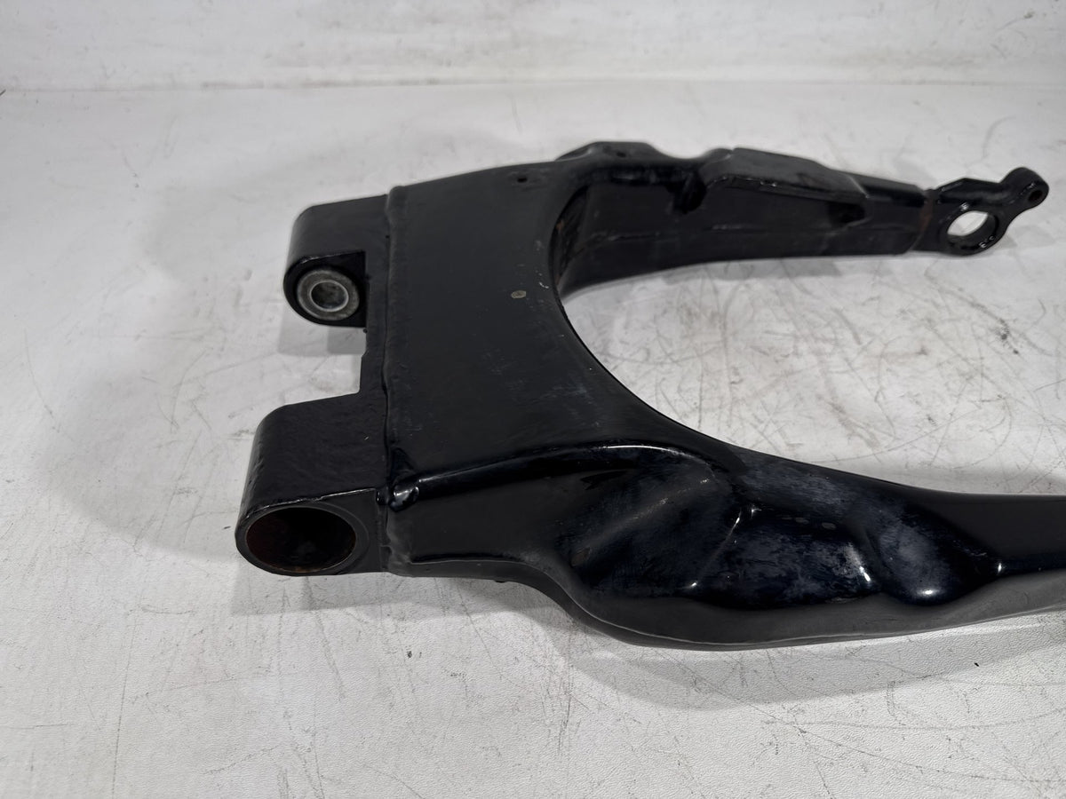 2012 Harley Electra Glide Touring Ultra OEM Rear Fork Swingarm Swing Arm