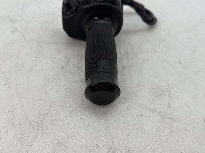 2018 Harley Electra Glide Touring Ultra FLHTCU OEM Right Engine Start Kill Switches Controls