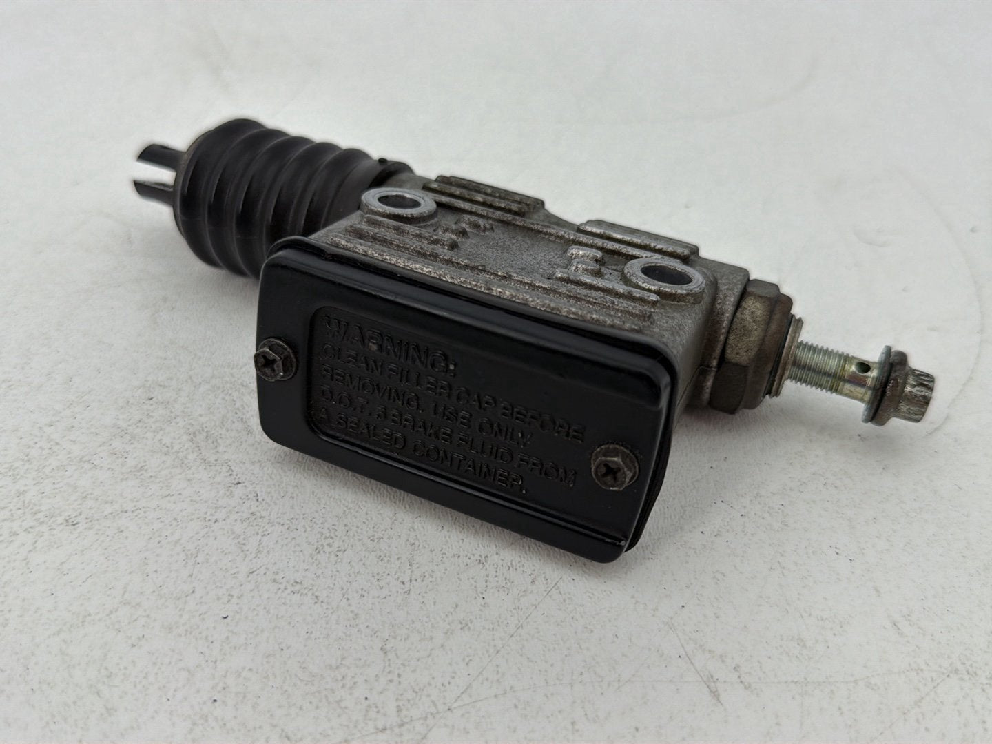 1986 - 1998 Harley-Davidson Softail Heritage Classic Rear Brake Master Cylinder Reservoir  	42468-87E