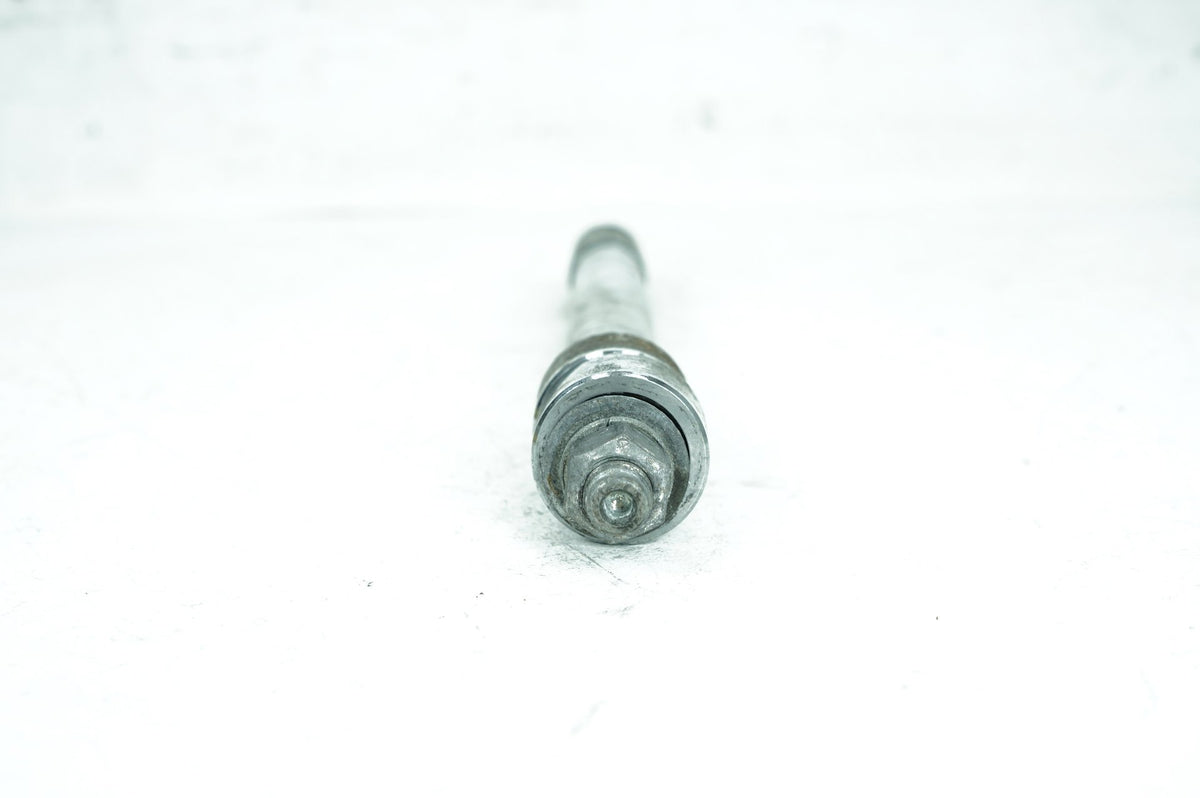 2001 Harley Touring FLHTCI Electra Ultra Classic OEM Front Wheel Axle Bolt Shaft