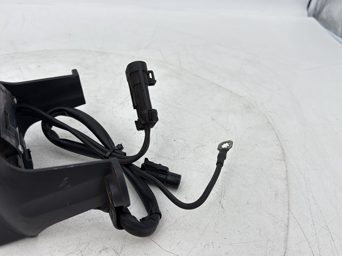1999 - 2006 Harley-Davidson Touring Electra Glide Ultra Voltage Regulator Rectifier  74505-04