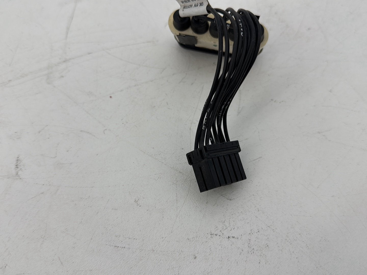 Harley-Davidson Misc  Dash Indicator Lamp Wire Plug In 68789-96