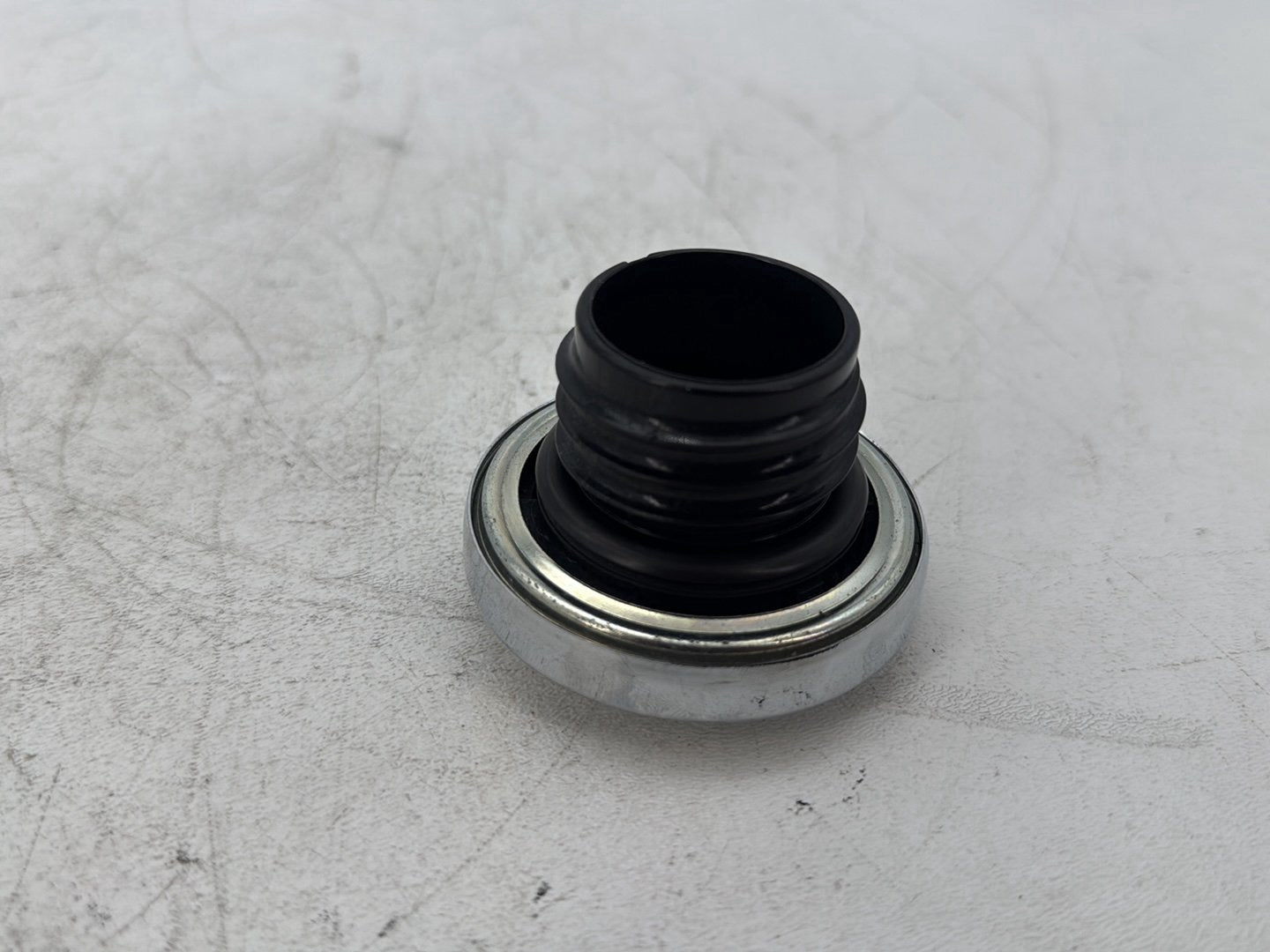 1997 Harley Softail Fat Boy FLSTF OEM Fuel Gas Tank Cap Bushing Hub
