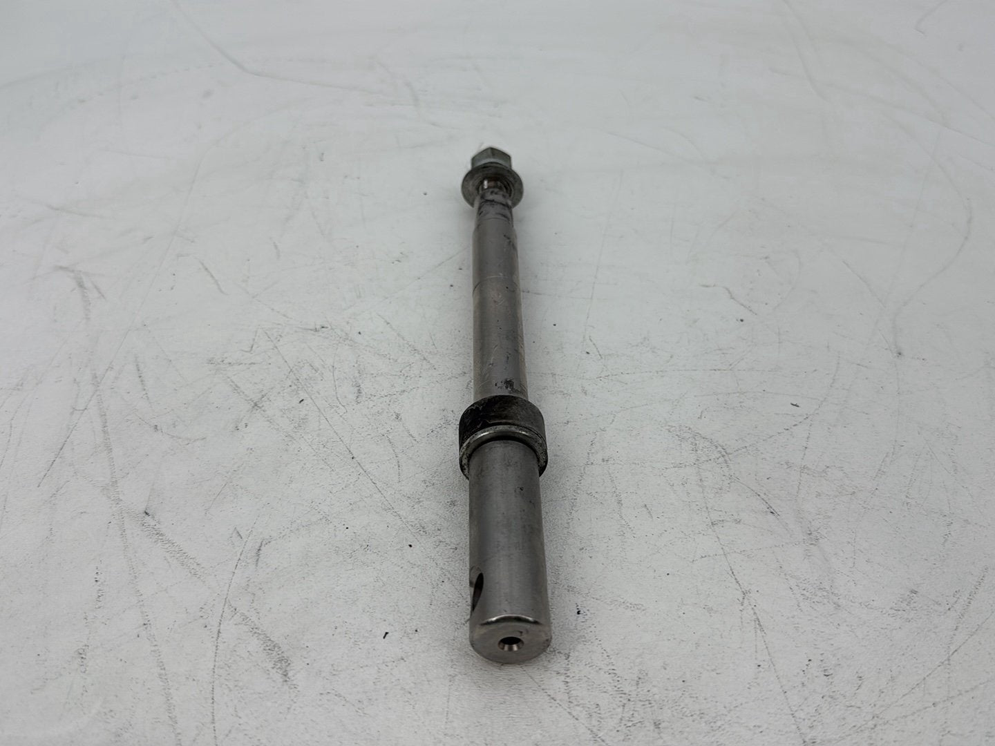 2004 - 2013 Harley-Davidson Sportster 1200 Custom Front Wheel Axle Bolt Shaft 43895-00