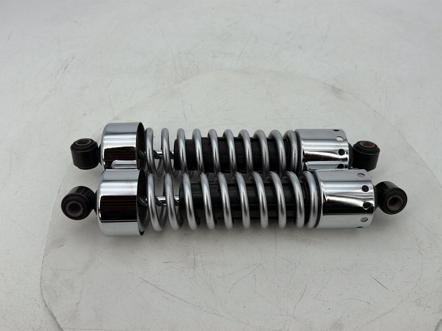 2007 - 2017 Harley-Davidson Dyna Super Glide Custom Rear Left Right Shock Absorbers 54512-90A