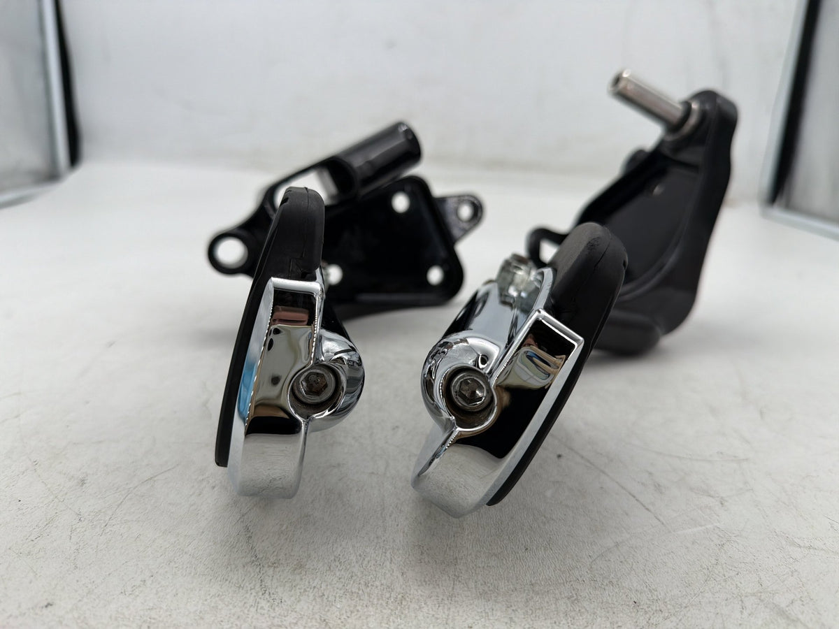 2003 Harley Softail Deuce FXSTDI OEM Left & Right Driver Step Foot Rest Pegs
