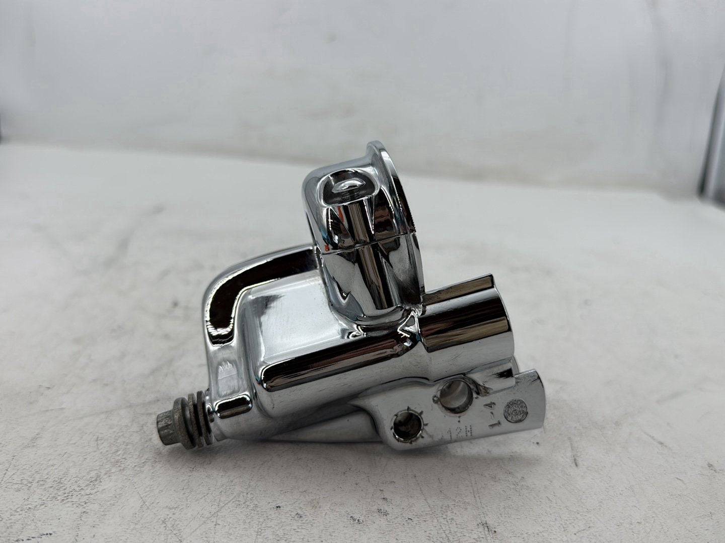 2003 Harley Electra Glide Touring Ultra FLHTCUI OEM Front Right Hand Brake Lever Master Cylinder Reservoir