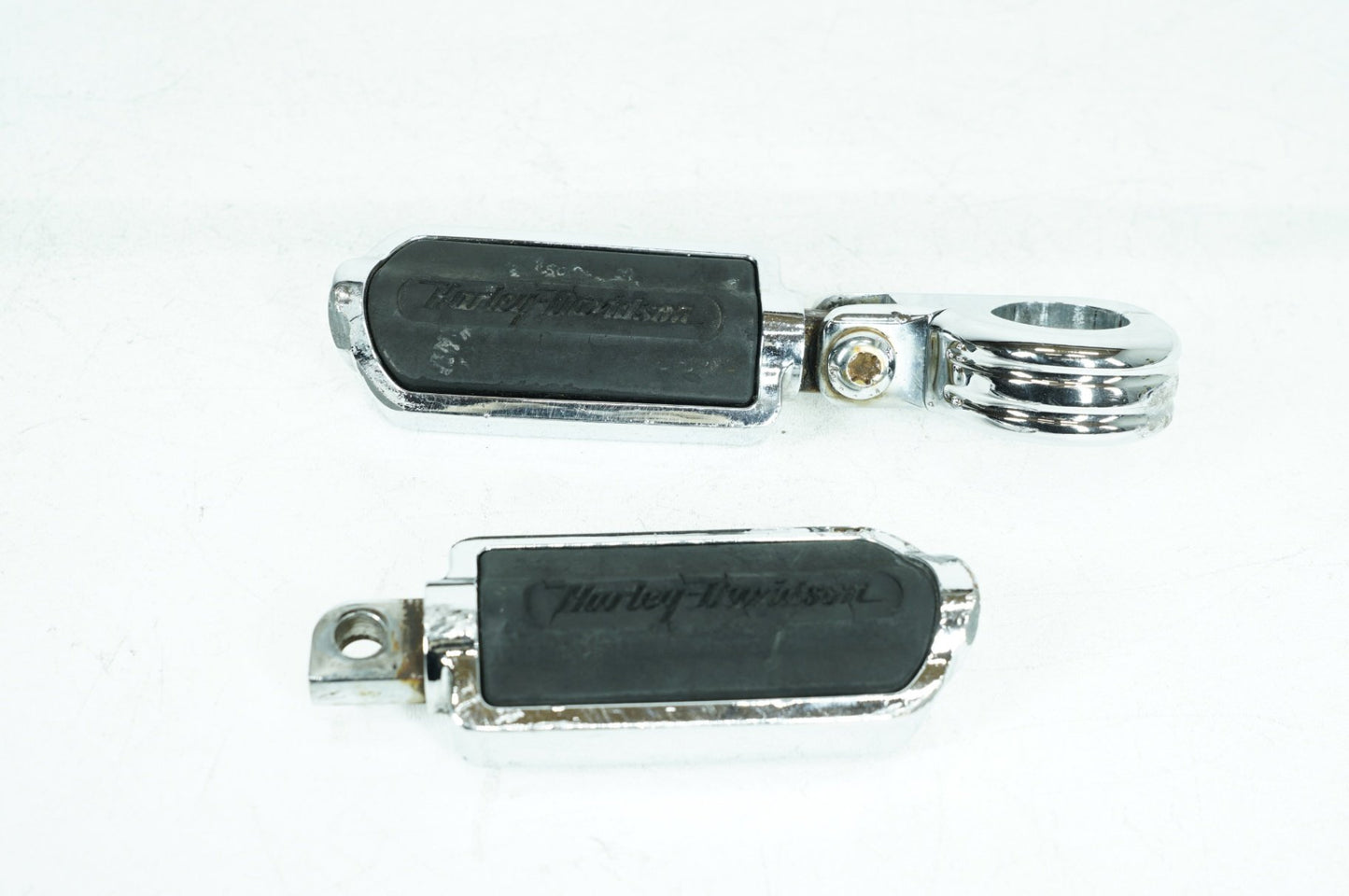 2007 - 2011 Harley-Davidson Touring Street Glide Front Right Left Highway Foot Pegs 50312-0350312-03