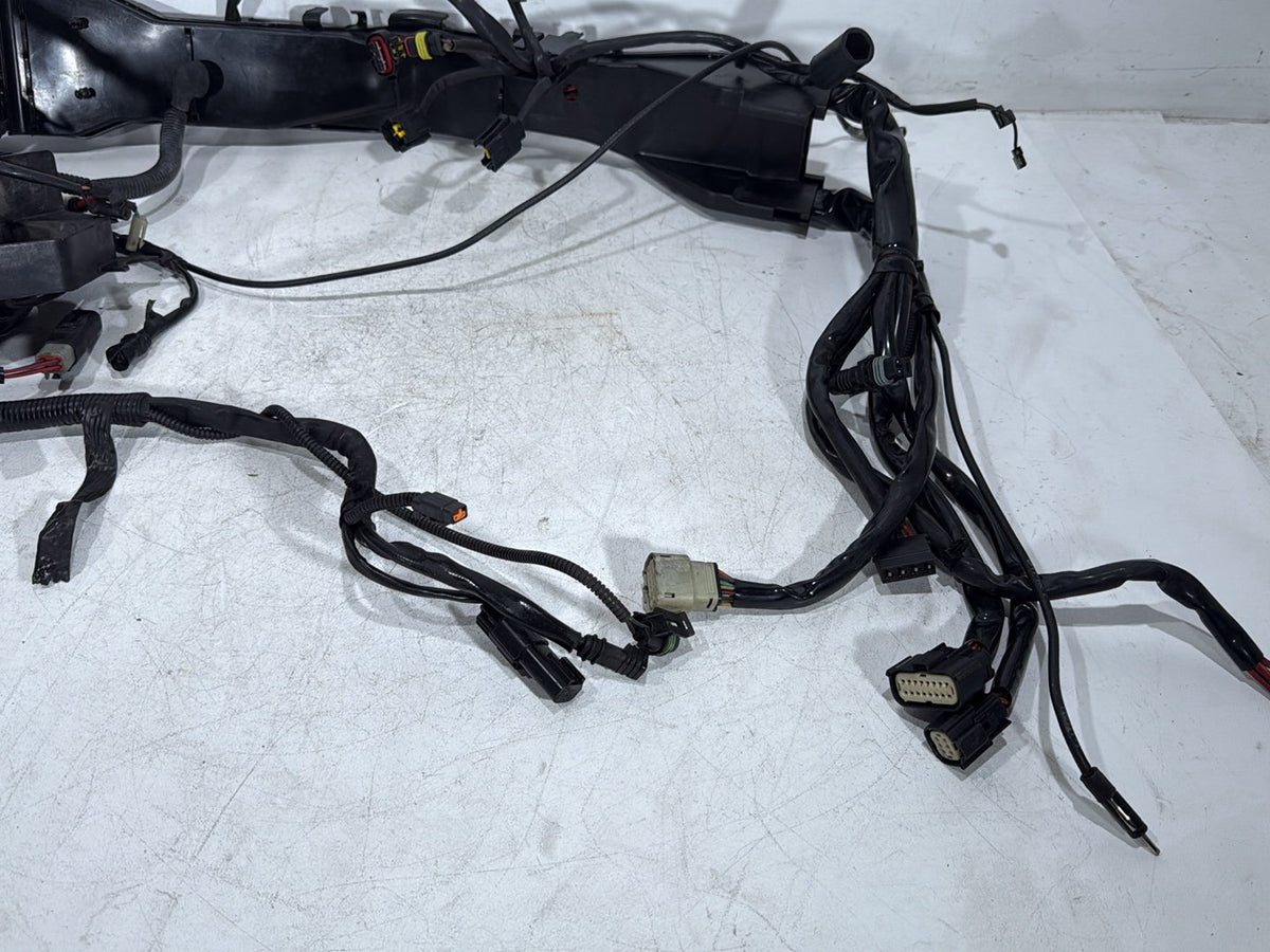 2011 Harley Street Glide Touring FLHX OEM Main Wire Wiring Harness Loom ABS