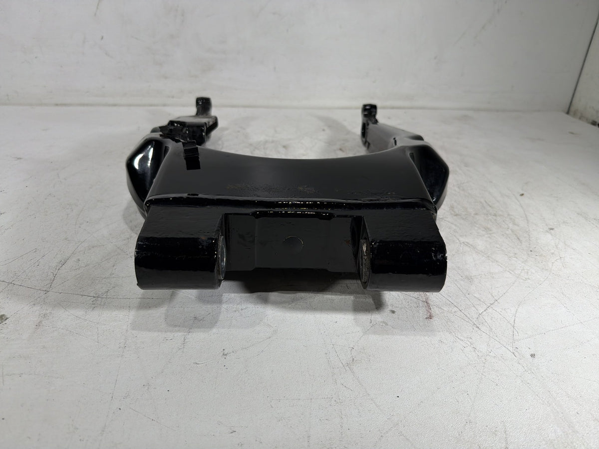 2015 Harley Electra Glide Touring Ultra OEM Rear Fork Swingarm Swing Arm