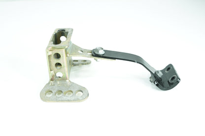 2007 - 2016 Harley-Davidson Touring CVO Electra Screamin Eagle Front Driver Rider Backrest Bracket Mount 52567-93D