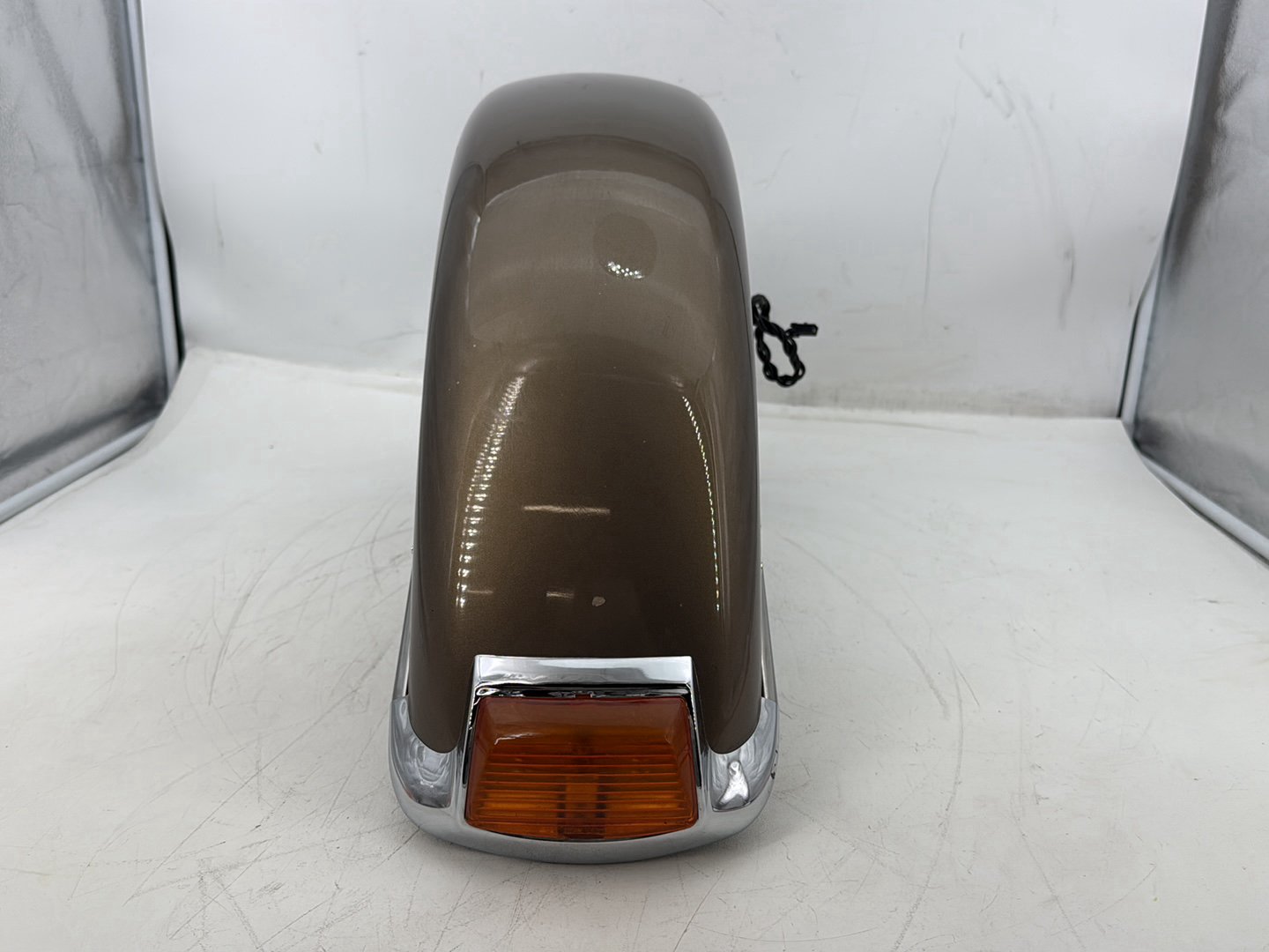 2005 Harley Heritage Softail Classic FLSTCI OEM Front Wheel Fender Shell Panel