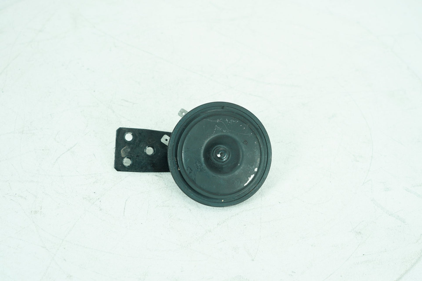 2007 - 2013 Harley-Davidson Sportster Low Signal Horn Klaxon Beep 69043-96B