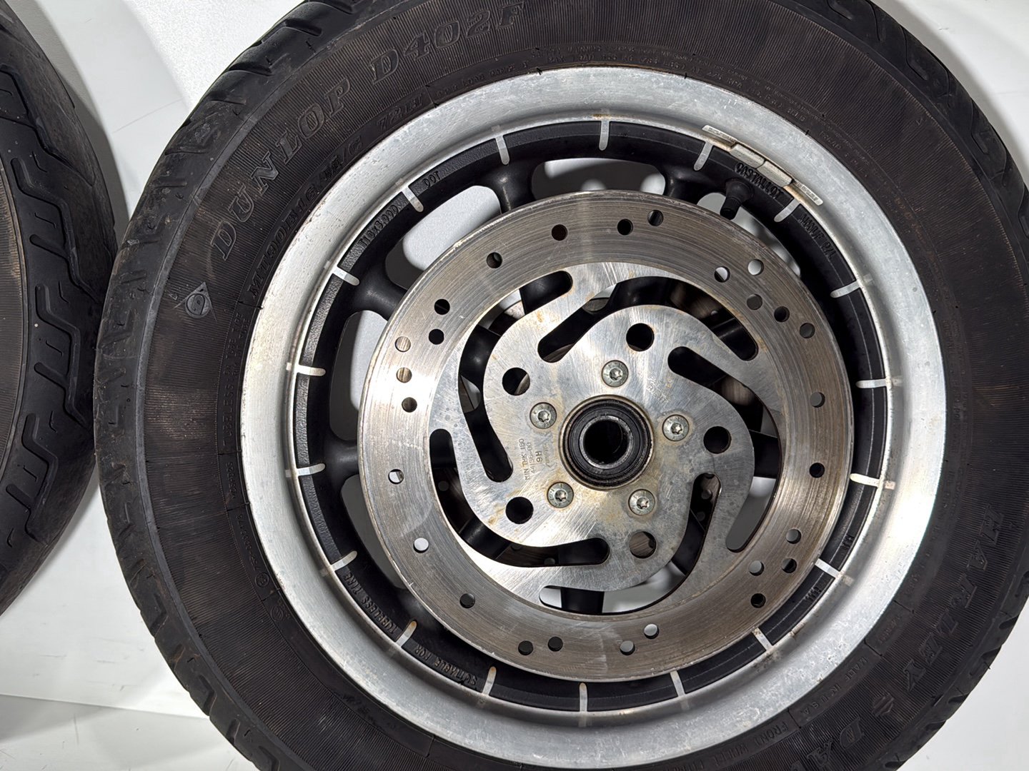 1999 - 2006 Harley-Davidson Touring Electra Glide Classic Front & Rear Wheel Rim Tire