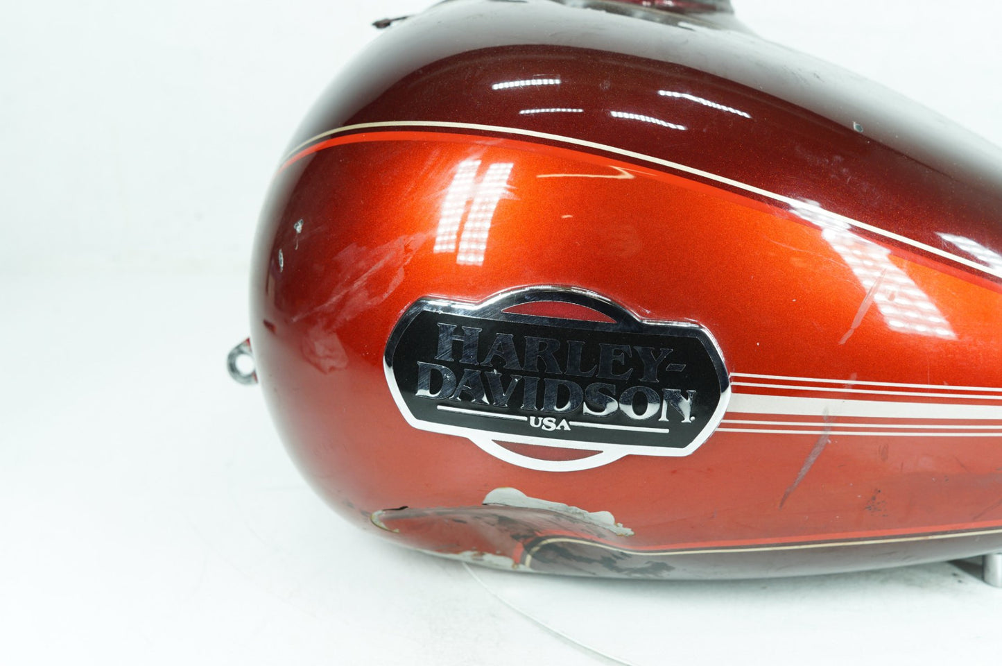 2007 - 2012 Harley-Davidson Touring Electra Glide Ultra Fuel Gas Tank Gasoline Reservoir   61356-08