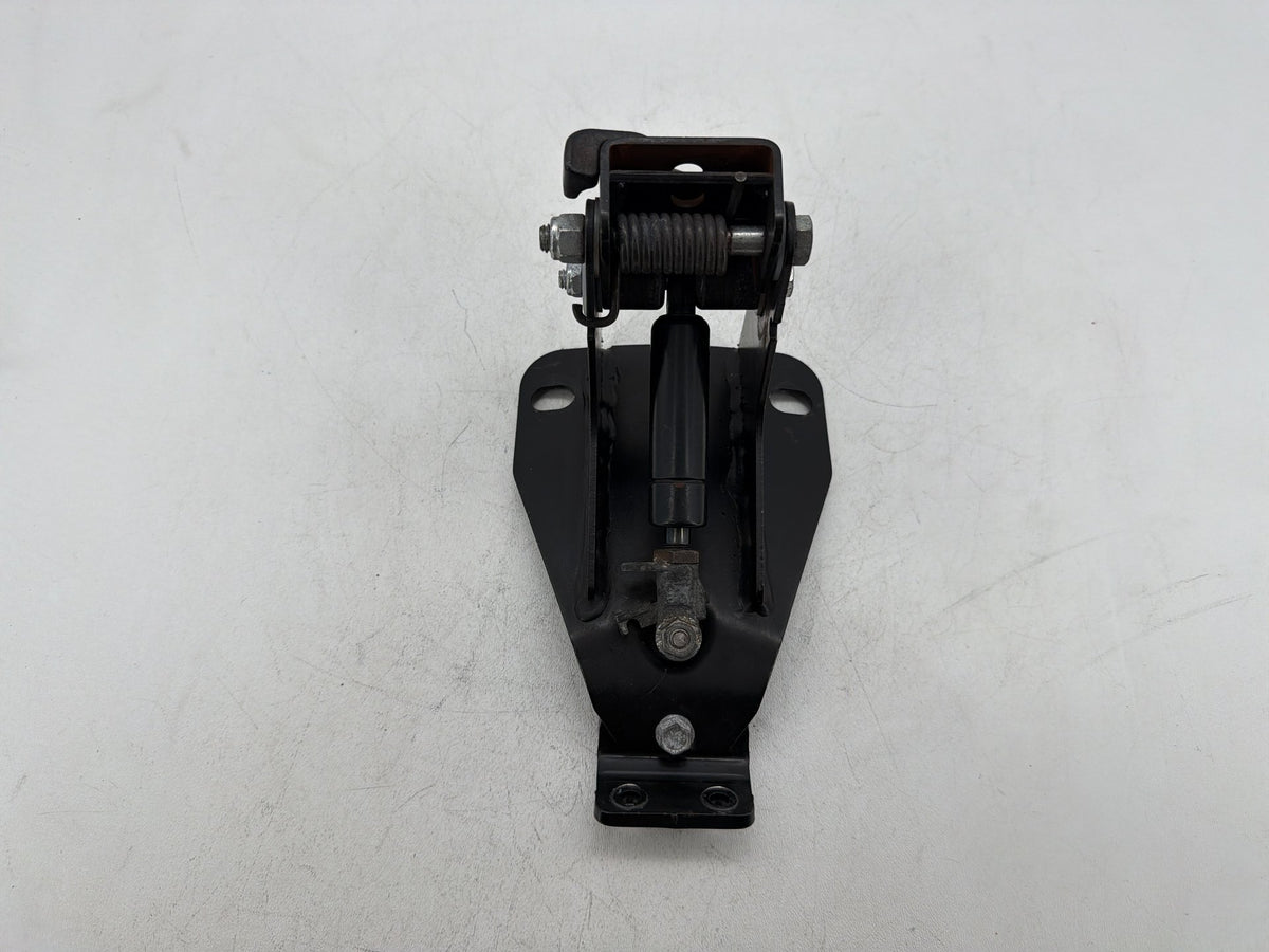 2014 Harley Electra Touring Ultra Adjustable Rider Backrest Lift Mount 52482-01A