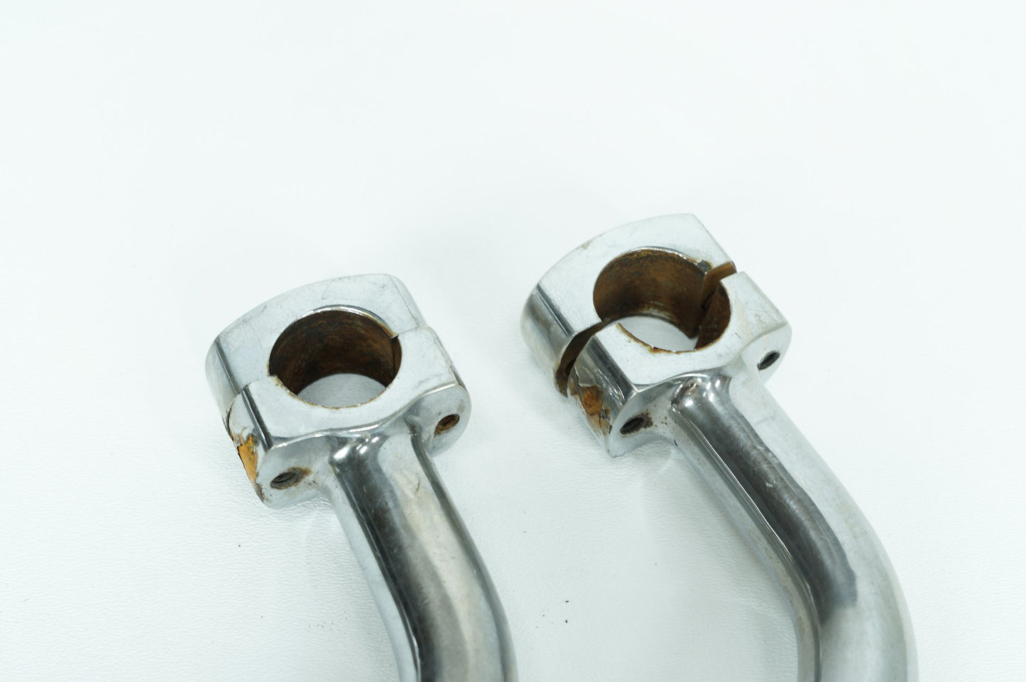 1984 - 1998 Harley-Davidson Softail Heritage Front Handlebar Risers Riser 56541-86A