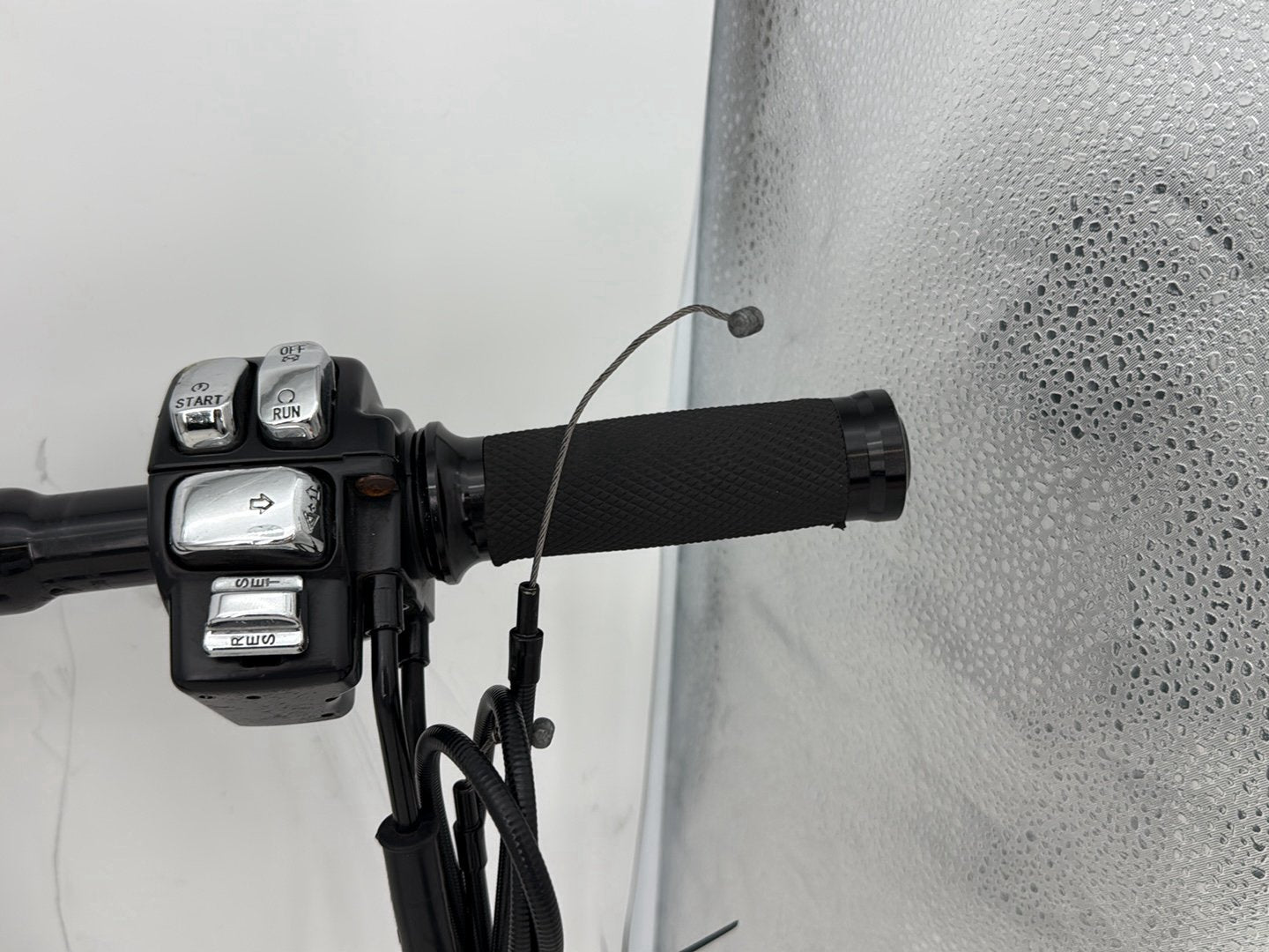 2006 Harley Electra Glide Touring Classic FLHTCI OEM Handlebars Left Right Switches Controls