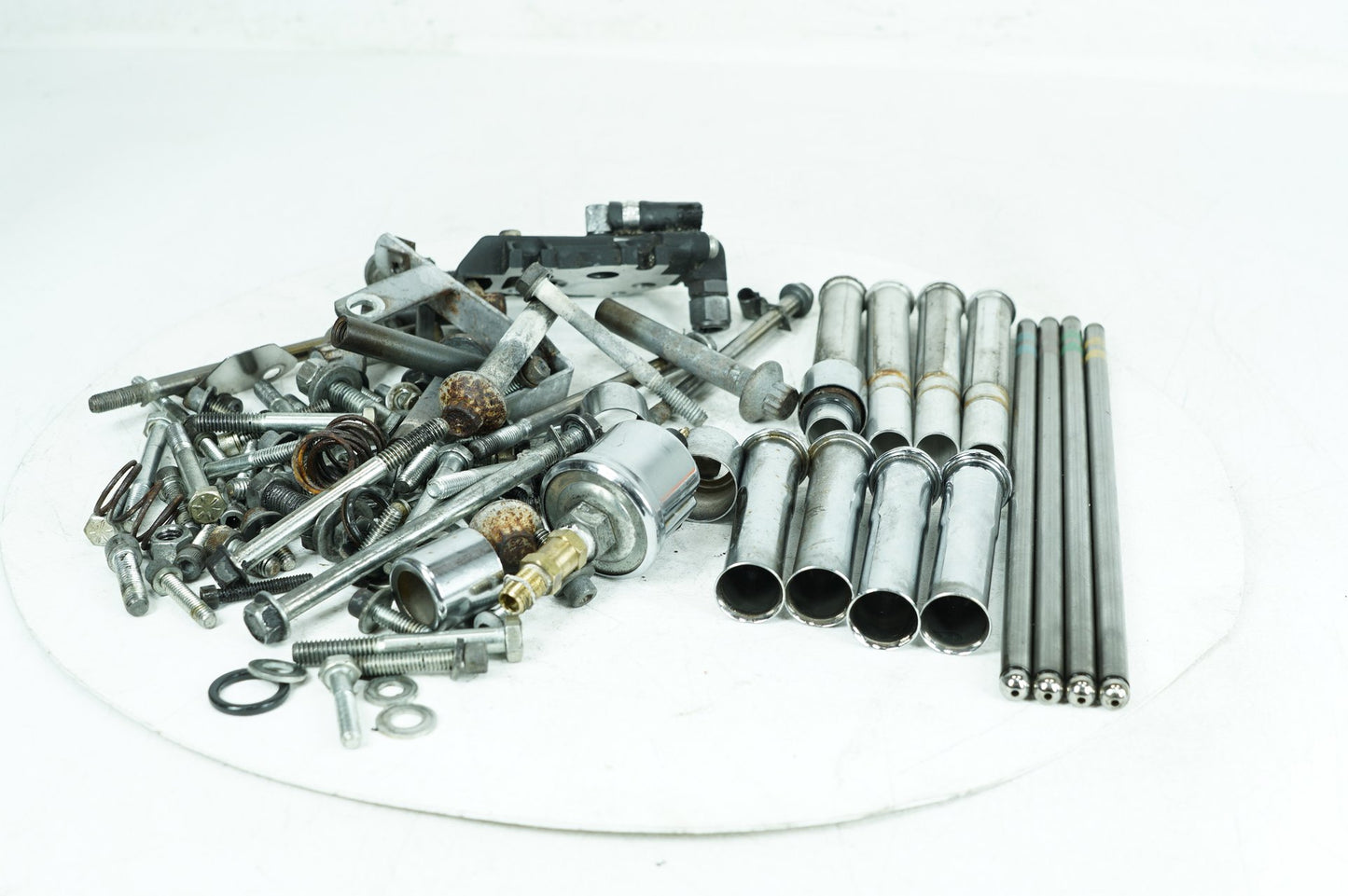 1984 - 1998 Harley-Davidson Touring Electra Glide Ultra Twin Cam Engine Hardware Bolt Pushrods  	17530-92