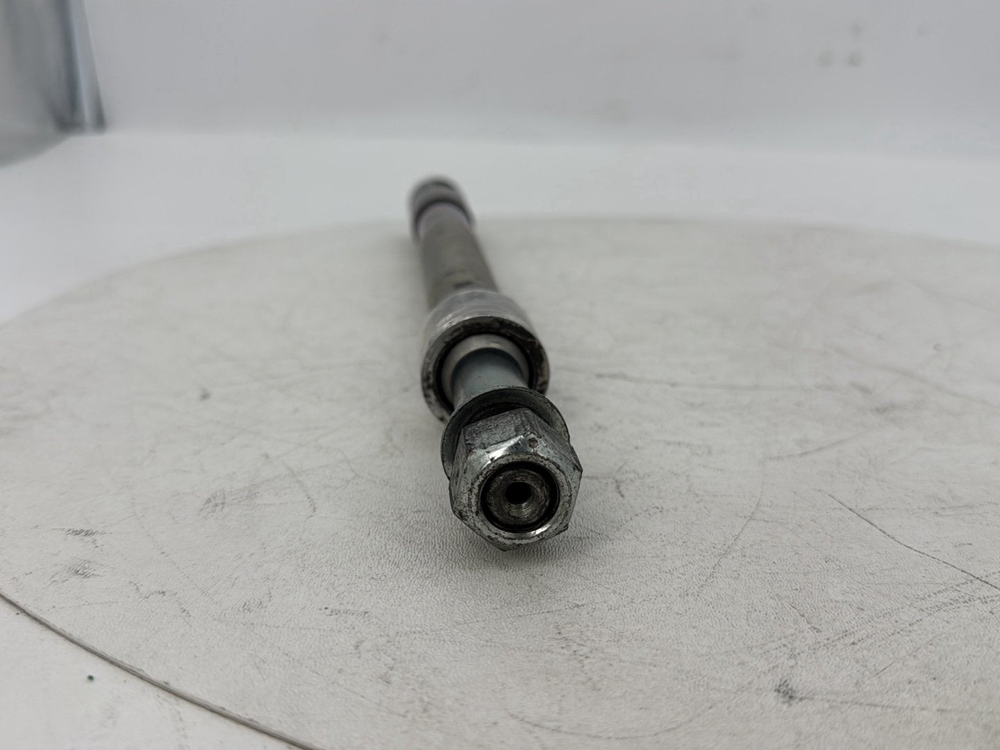 2007 - 2016 Harley-Davidson Touring Electra Glide Ultra Front Wheel Axle Bolt Shaft