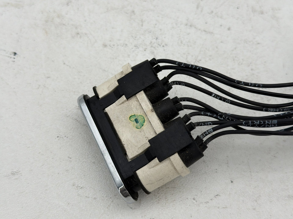 2003 Harley Electra Glide Touring Ultra OEM Dash Indicator Lamp Wire Plug In