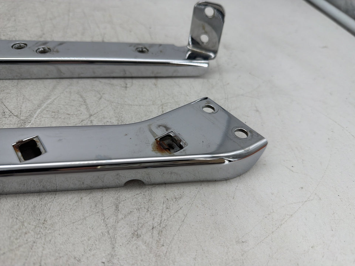 04 Harley Electra Touring Ultra OEM Left Right Saddlebag Fender Struts Brackets