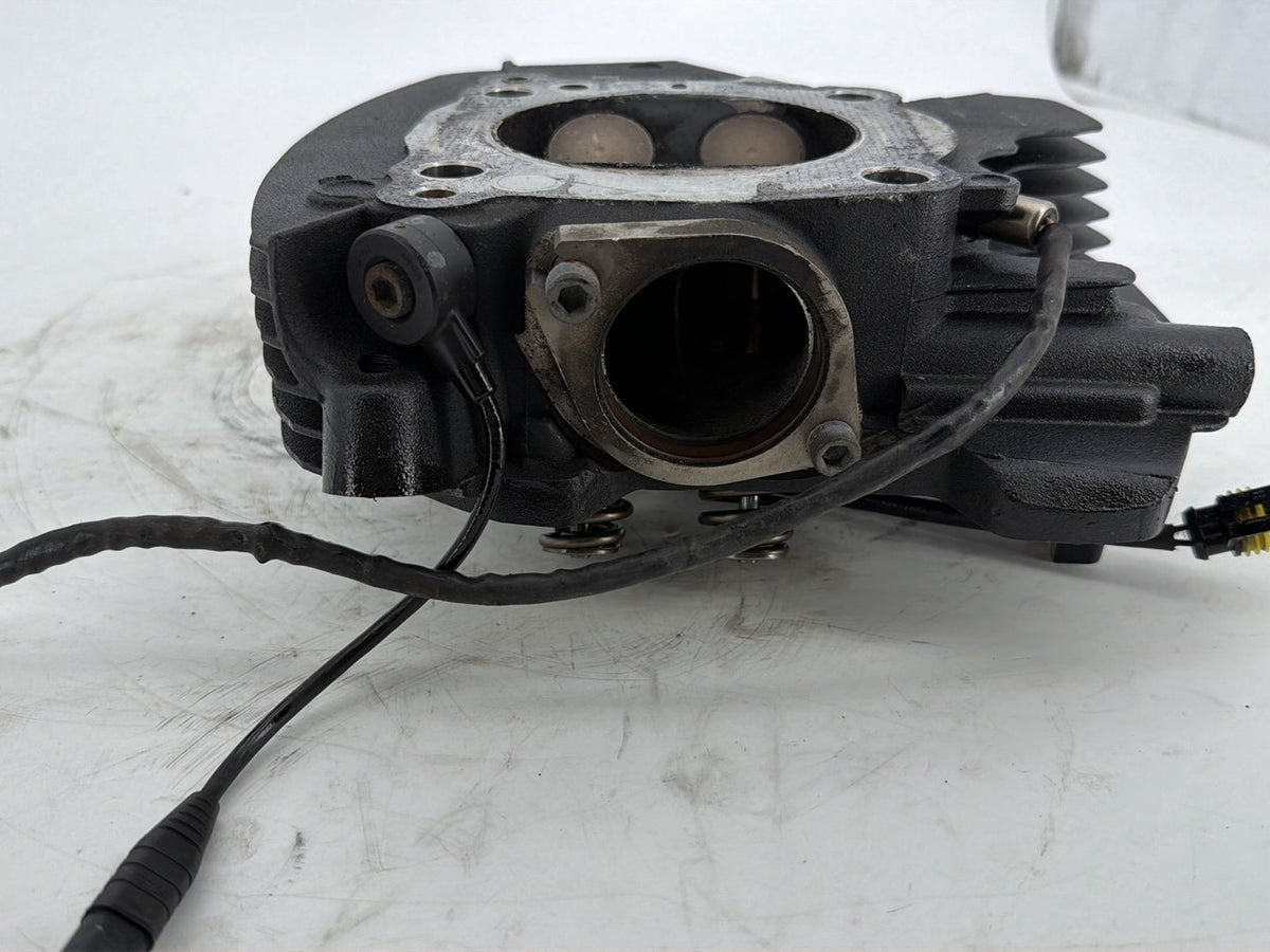 2019 Harley Touring FLHT Electra Glide OEM Rear Twin Cam Engine Cylinder Head
