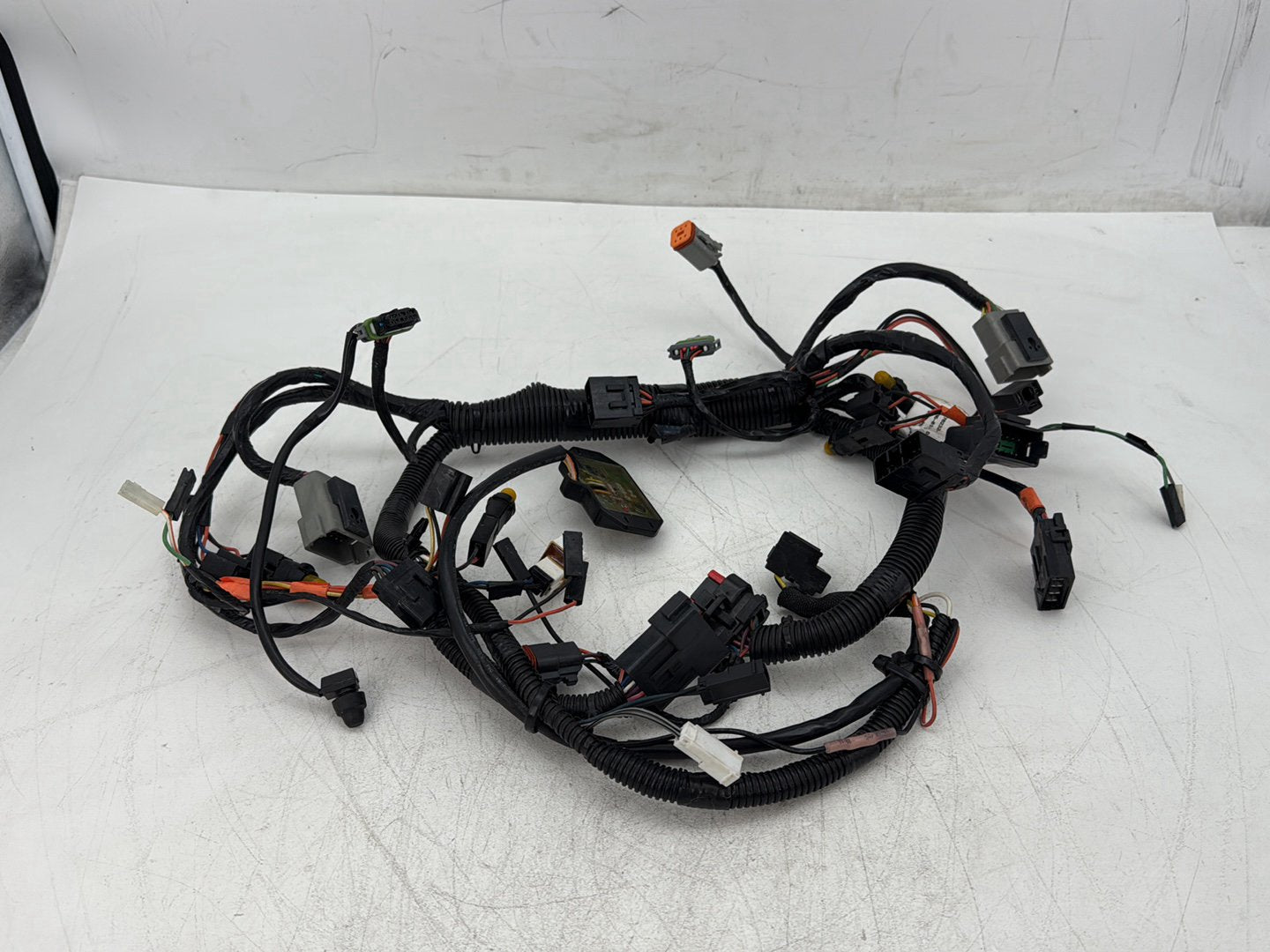2005 Harley Electra Glide Touring Ultra FLHTCUI OEM Front Sub Wiring Harness Loom Interconnect