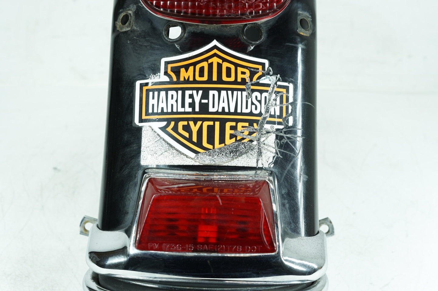 1999 - 2006 Harley-Davidson Touring Electra Glide Rear Wheel Fender Taillight Brake Lamp 59579-01B