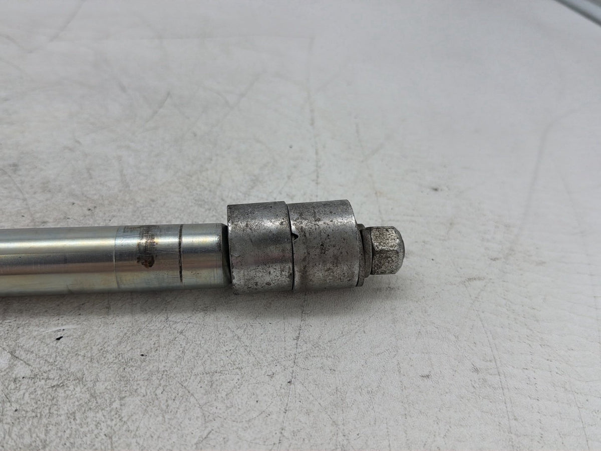2003 Harley Electra Glide Touring FLHTI OEM Front Wheel Axle Bolt Shaft