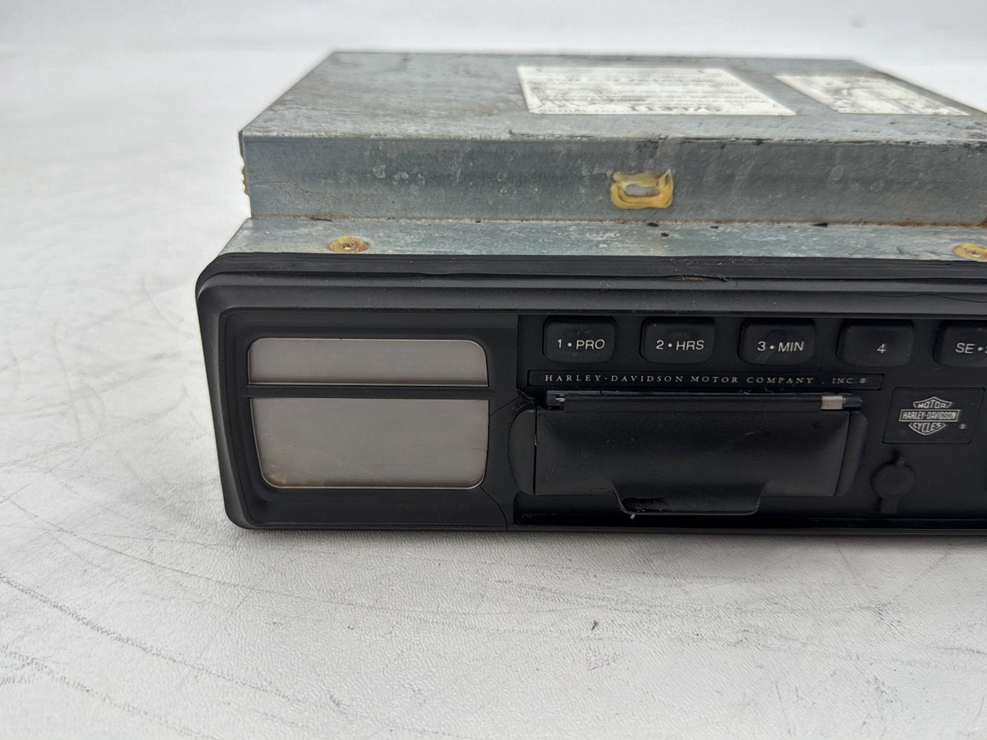 1999 - 2006 Harley-Davidson Touring Electra Glide Classic Radio AM FM Cassette Player Audio 76164-98 76164-98