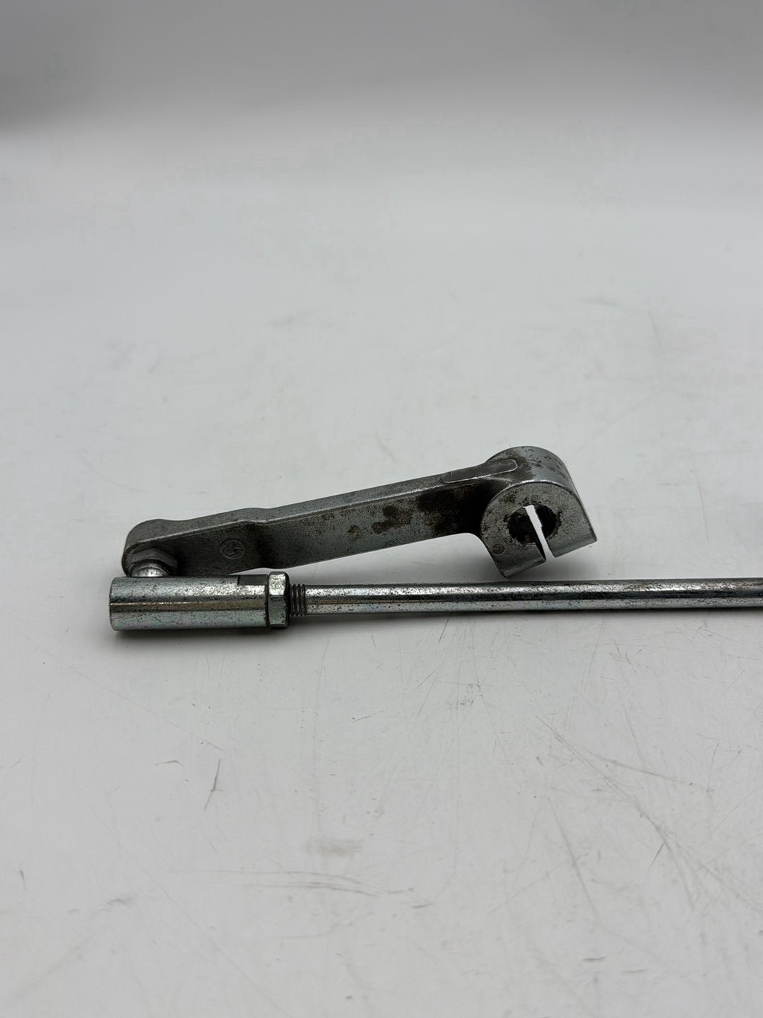 2007 - 2012 Harley-Davidson Touring Electra Glide Classic Gear Shifter Lever w/ Rod linkage  	33709-82A