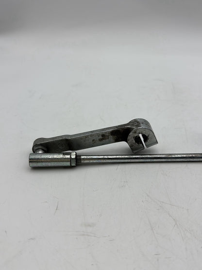 2007 - 2012 Harley-Davidson Touring Electra Glide Classic Gear Shifter Lever w/ Rod linkage  	33709-82A