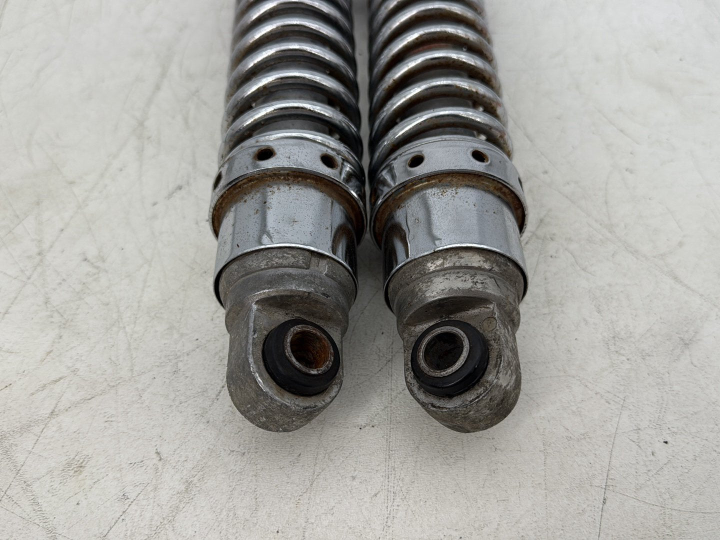 2008 Harley Sportster XL883L 883 Low OEM Rear Left Right Shock Absorbers 13.5"