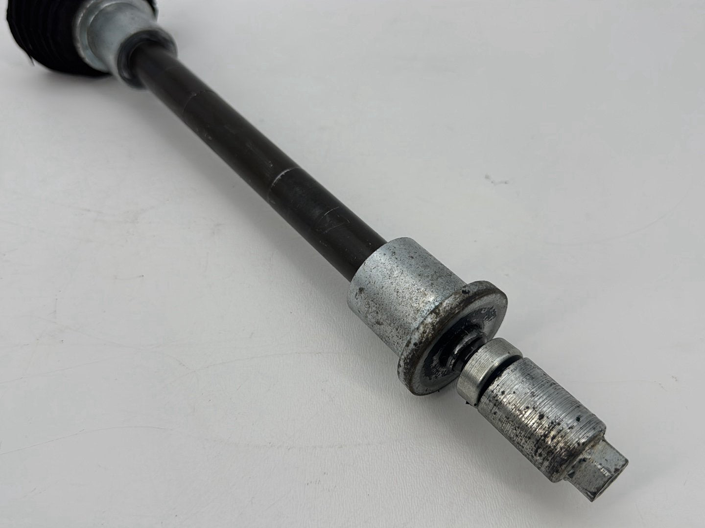 2007 - 2012 Harley-Davidson Touring Road Glide Rear Fork Swingarm Pivot Bolt Shaft 47505-02