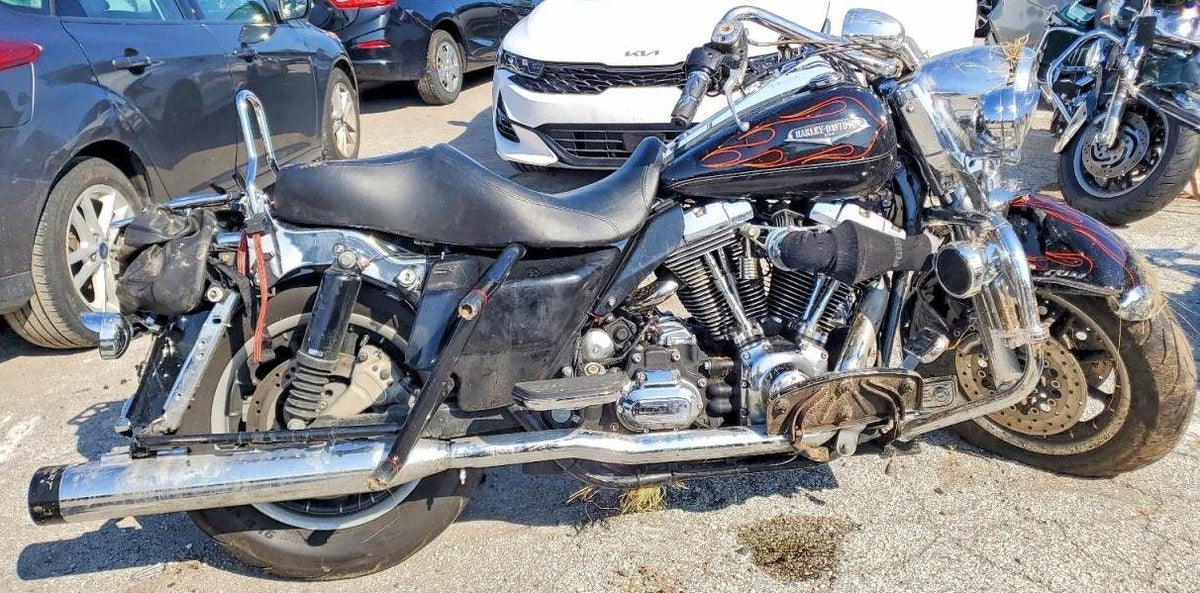 2007-2012 Harley-Davidson Road King Classic Touring