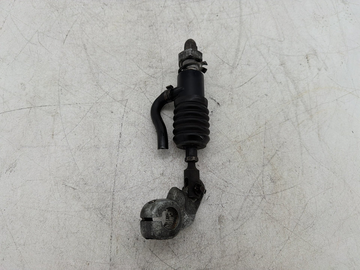 1995 Harley Electra Glide Touring FLHT OEM Rear Brake Master Cylinder 41755-95A