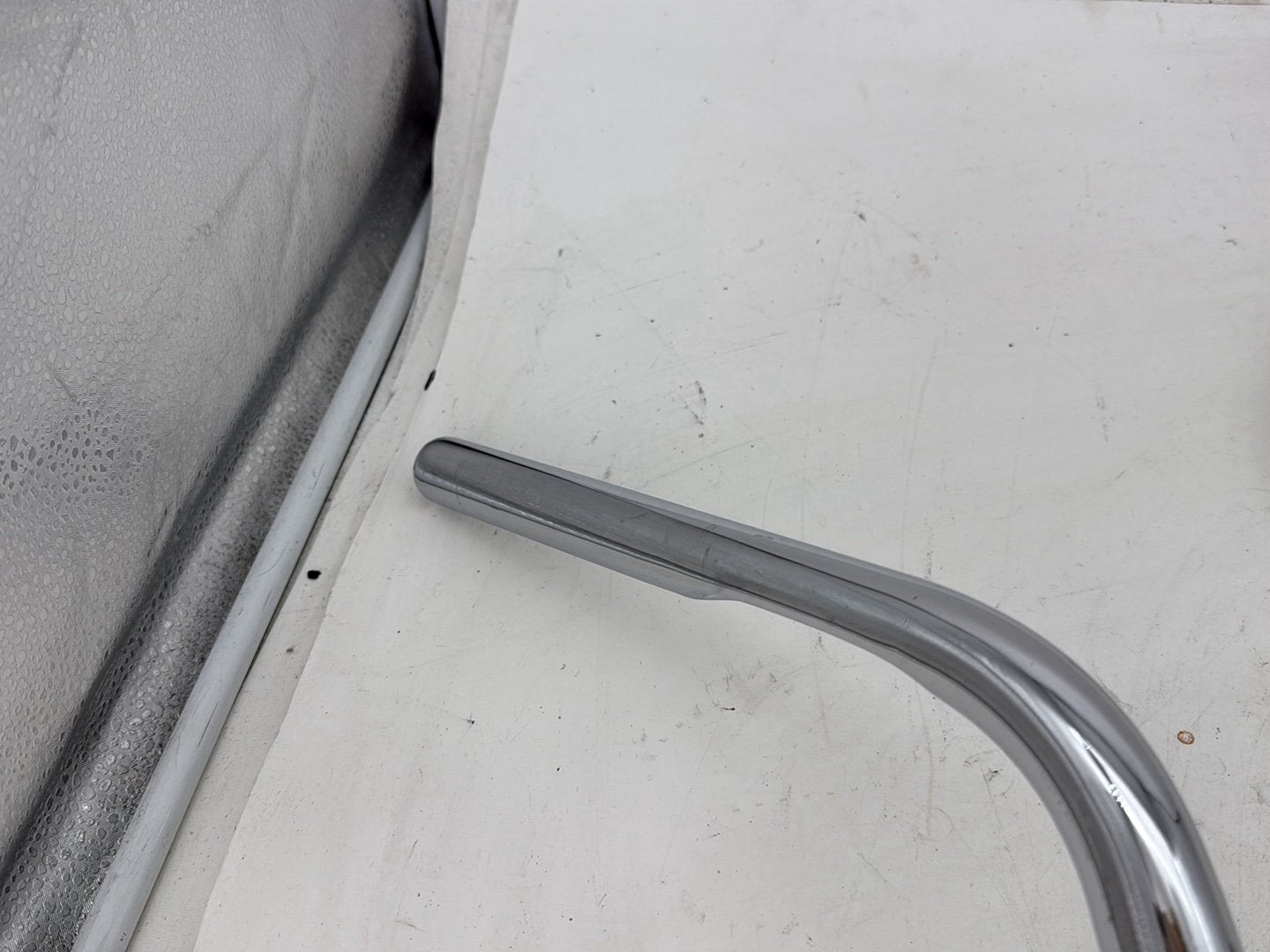 2005 Harley Road Glide Touring FLTRI OEM Front Handlebars Handle Bars