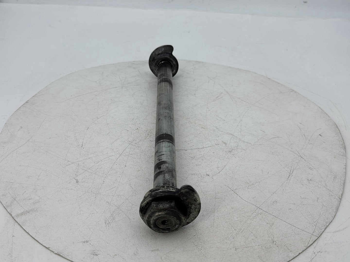 2007 - 2016 Harley-Davidson Touring Electra Glide Ultra Rear Wheel Axle Bolt Shaft