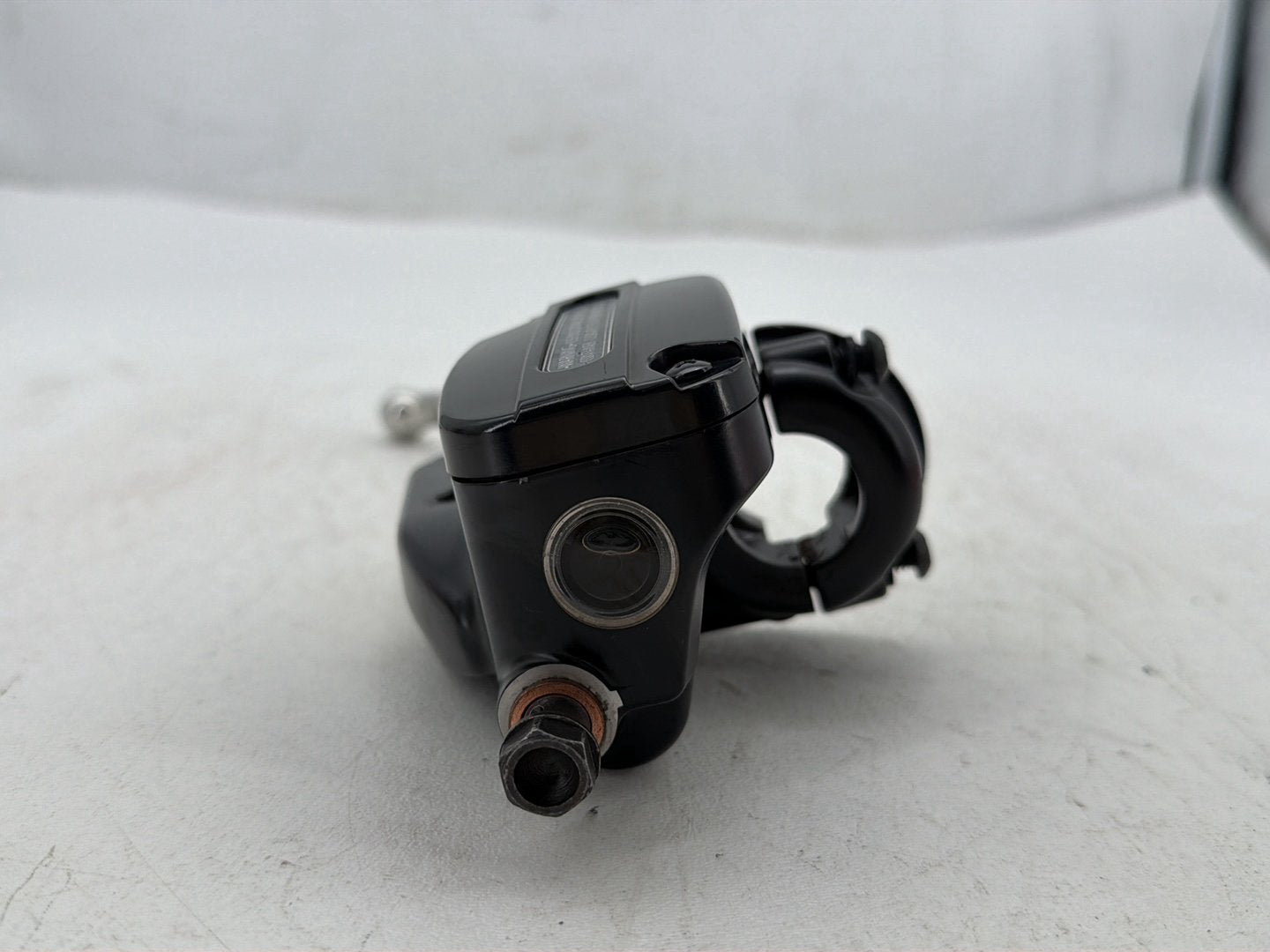 13 Harley Street Glide Touring FLHX OEM Front Right Brake Lever Master Cylinder