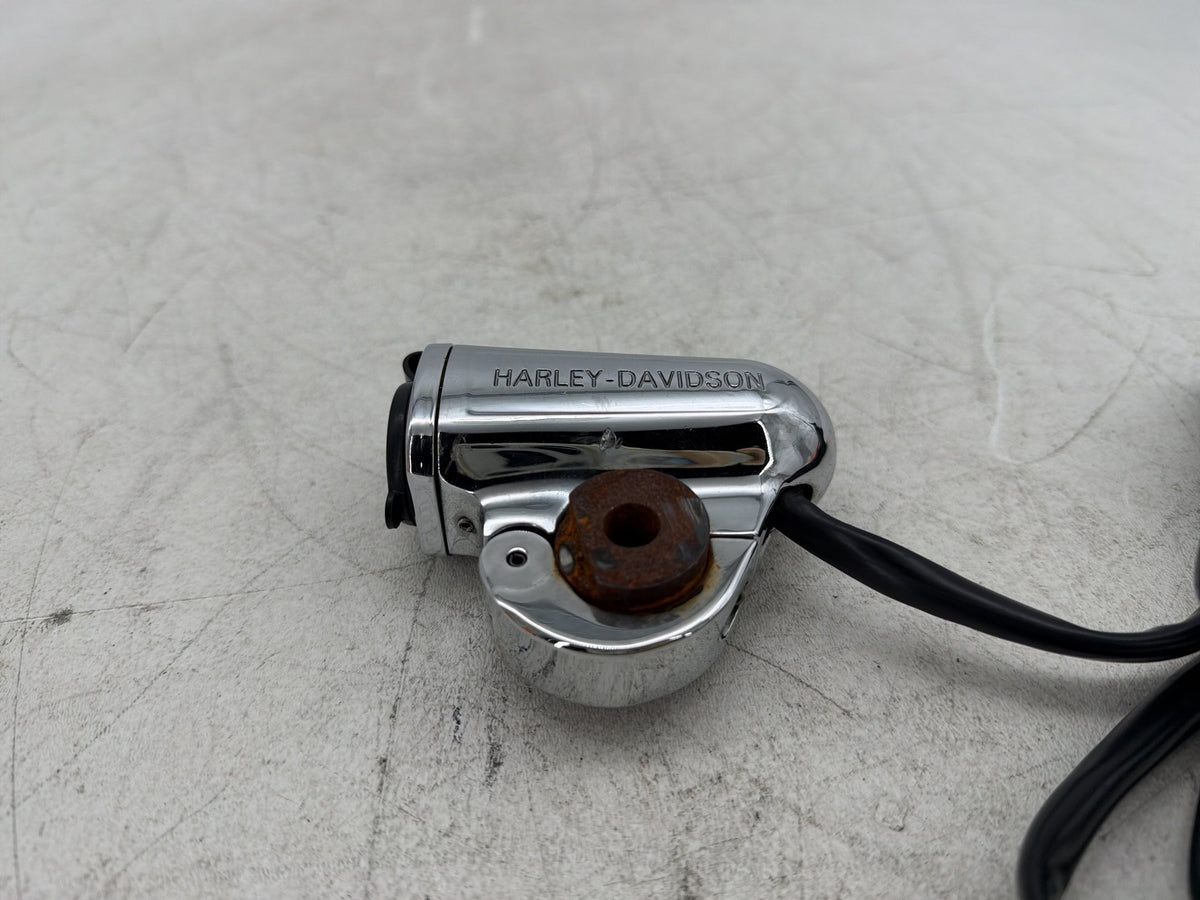 2001 Harley Fat Boy Softail FLSTFI OEM Handlebar Mounted Auxiliary Power Port