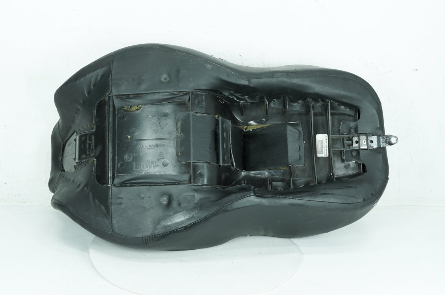 2007 - 2013 Harley-Davidson Touring Electra Glide Ultra Passenger Rider Driver Seat Saddle 52164-10
